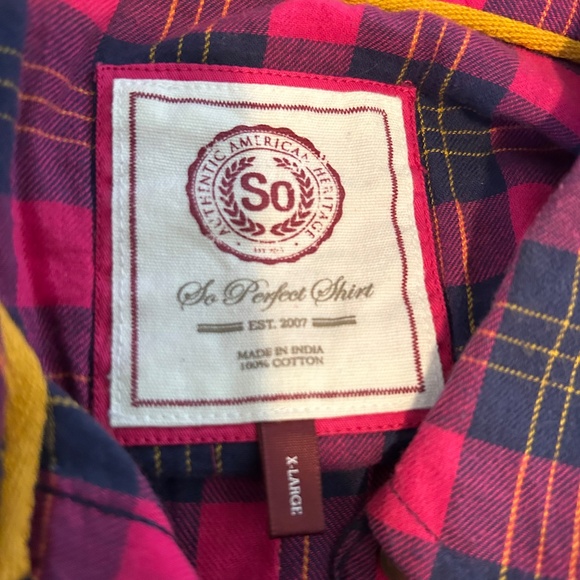 Junior's XL SO Flannel win Pink and Navy - Picture 2 of 3